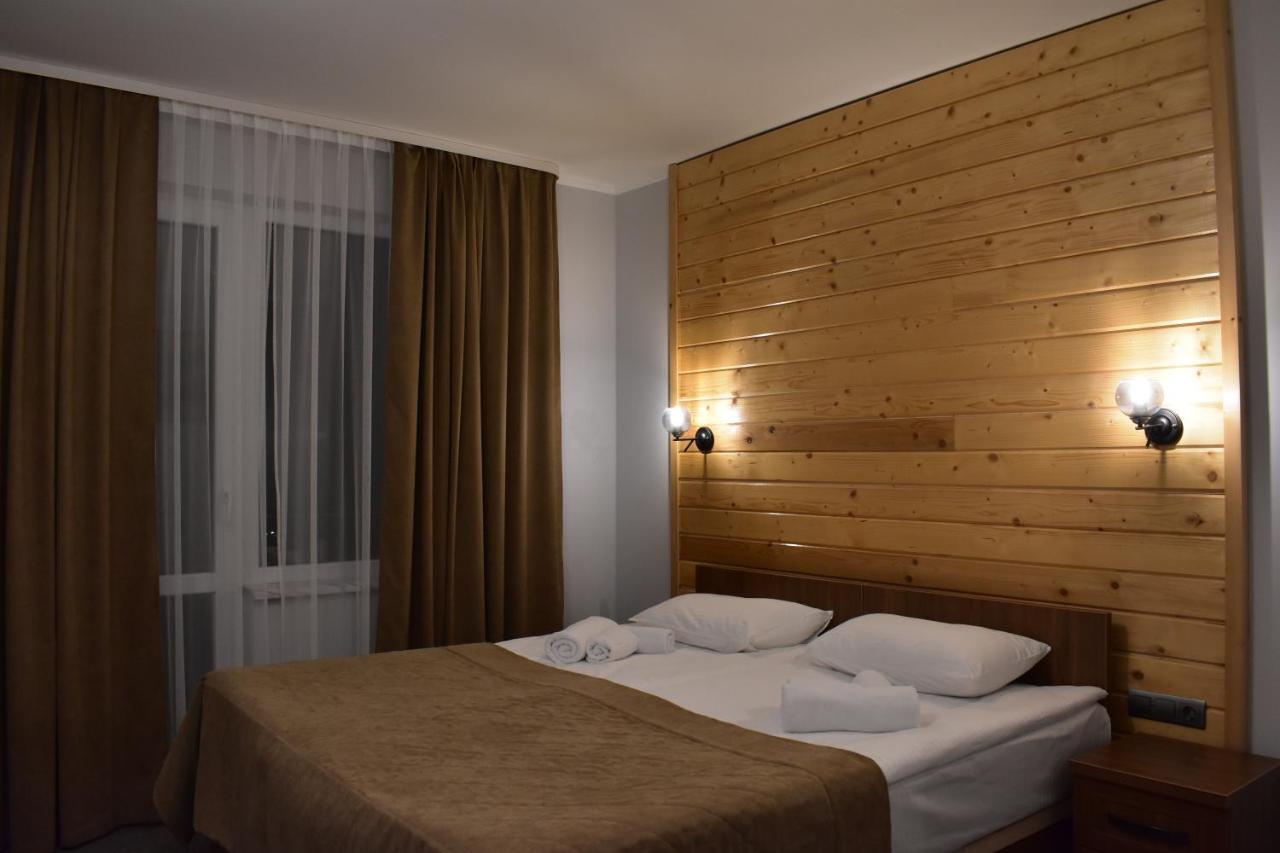Князів Двір Hotel Bukovel Ngoại thất bức ảnh