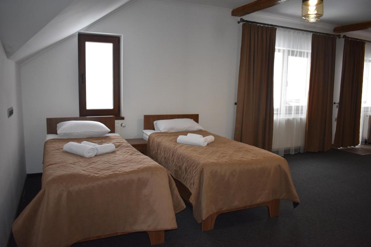 Князів Двір Hotel Bukovel Ngoại thất bức ảnh