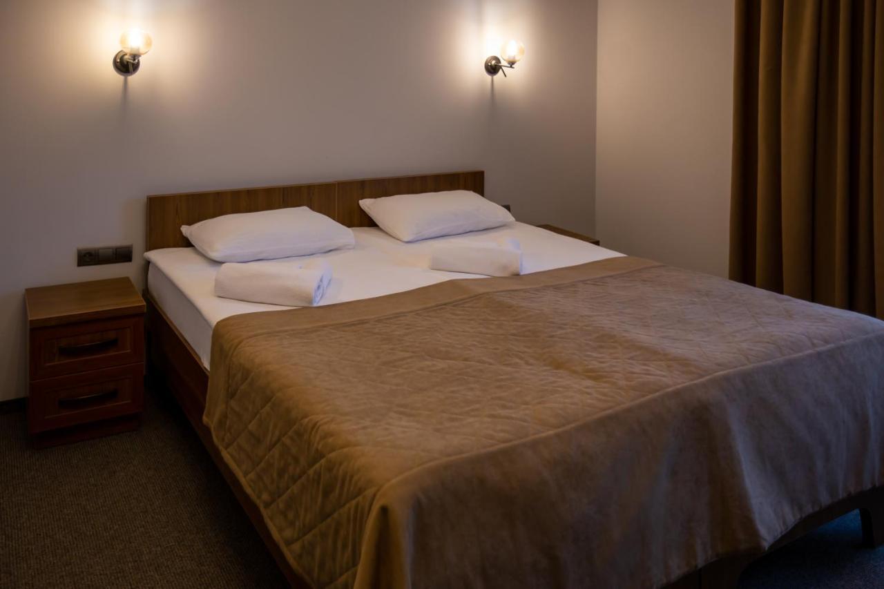 Князів Двір Hotel Bukovel Ngoại thất bức ảnh