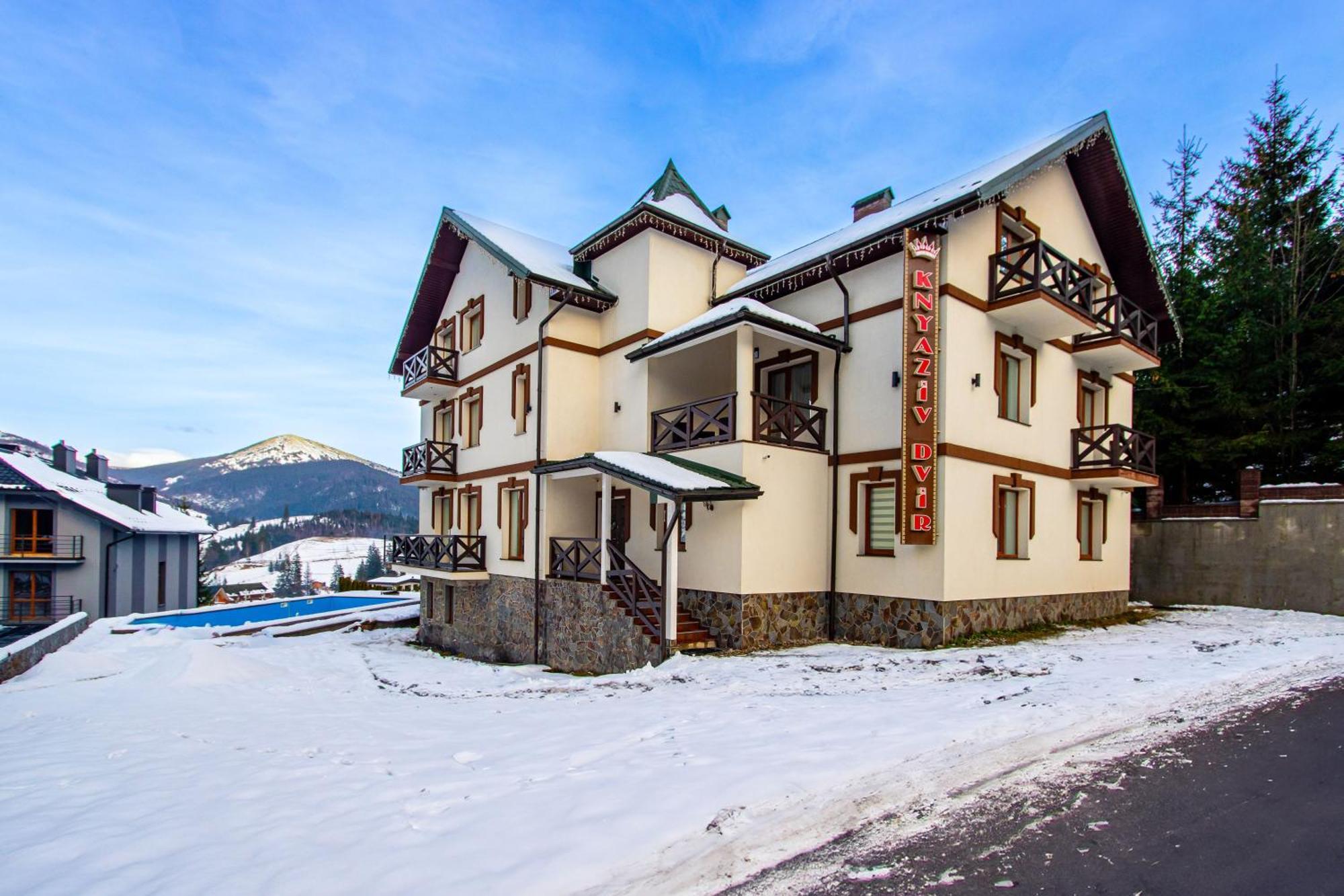 Князів Двір Hotel Bukovel Ngoại thất bức ảnh